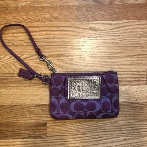 Coach Poppy Wristlet